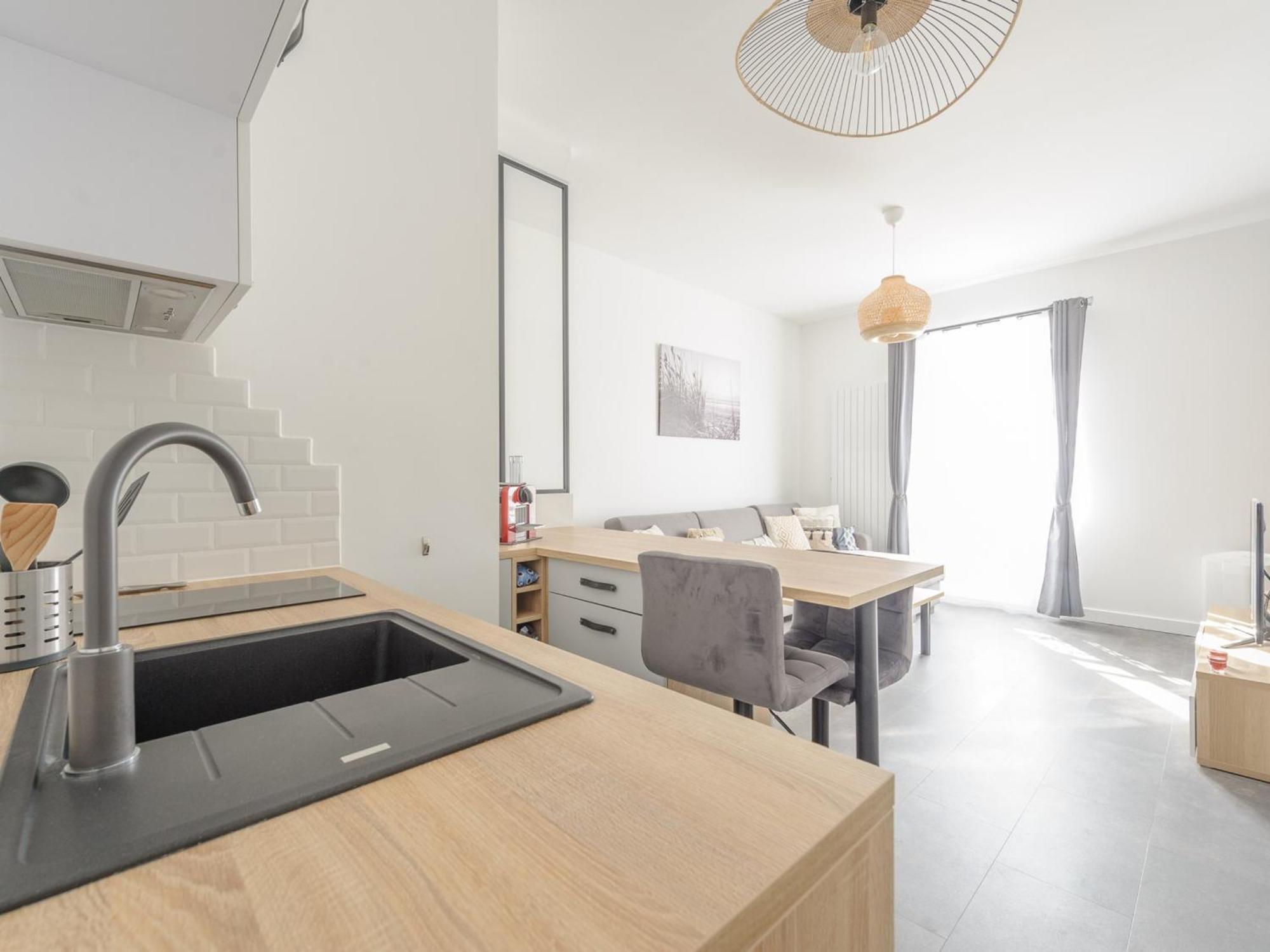 Studio Renove Au Coeur De La Rochelle, Marche A 25M, 2 Personnes, Wifi - Fr-1-535-43 Ла-Рошель Экстерьер фото